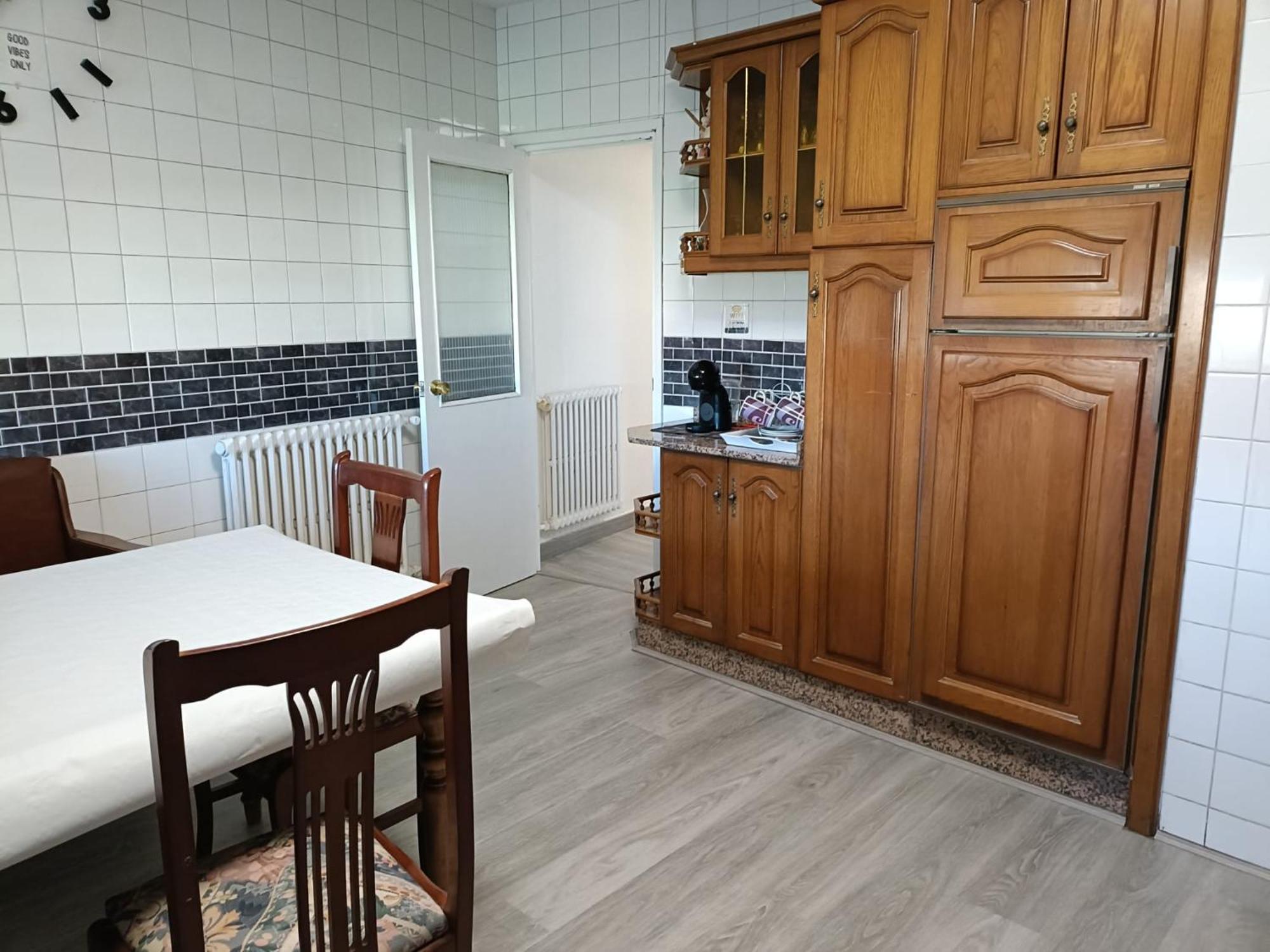 Apartamento Shenzhen En Astorga Camino De Santiago Cochera Bicis Eksteriør bilde